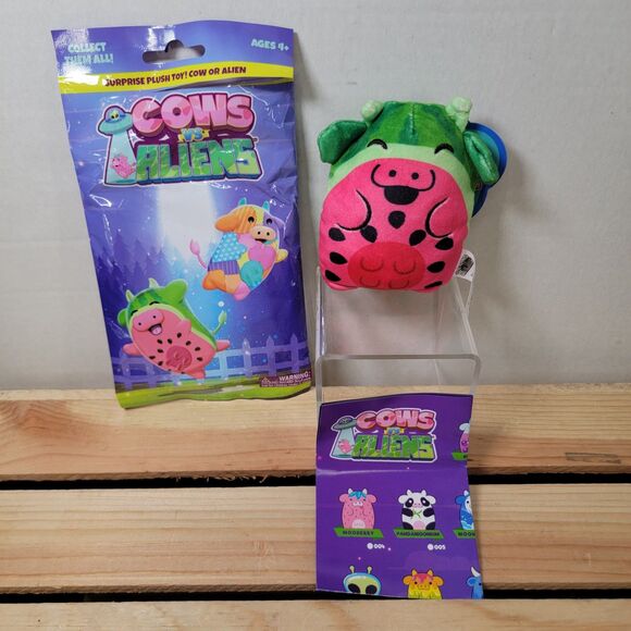 Cows Vs Aliens Bean Bag Plush: #26 Watermoolon - NEW - Picture 1 of 4
